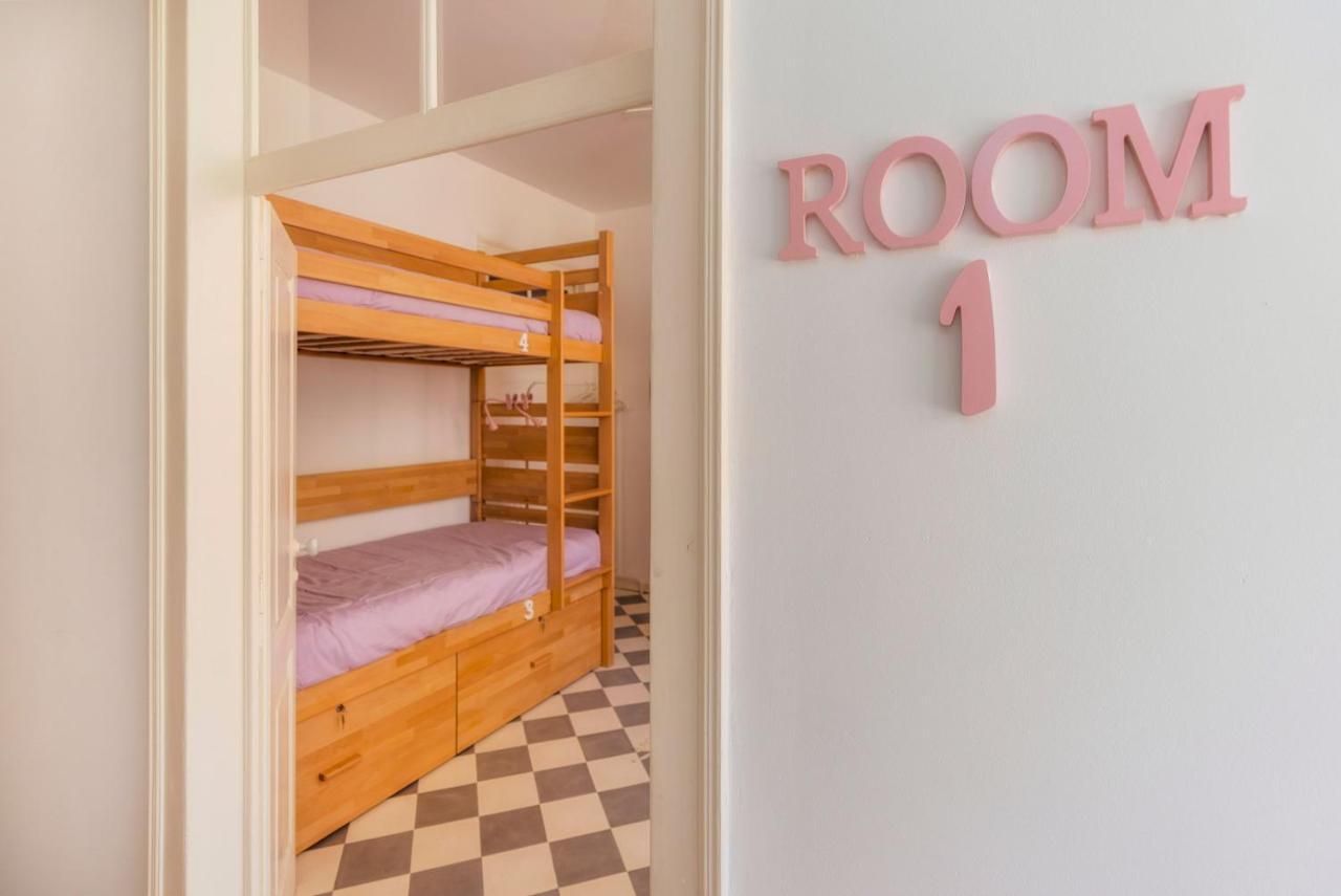 Female Hostel Faro Exterior photo